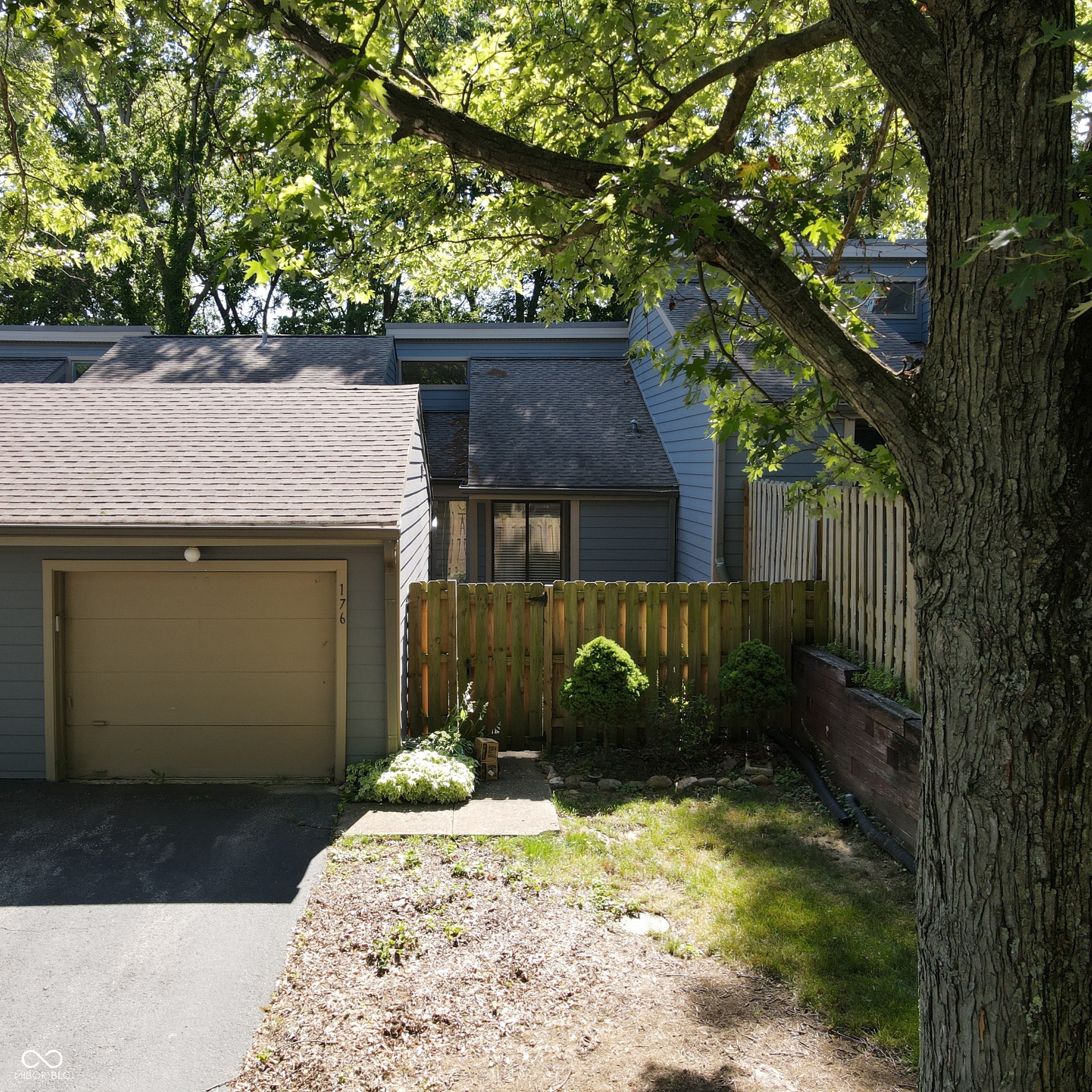 176 Sugarwood Lane Avon IN 46123