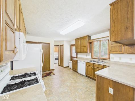 133 Asbury Drive Anderson IN 46013