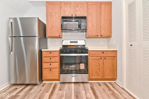 11437 Enclave Boulevard Fishers IN 46038