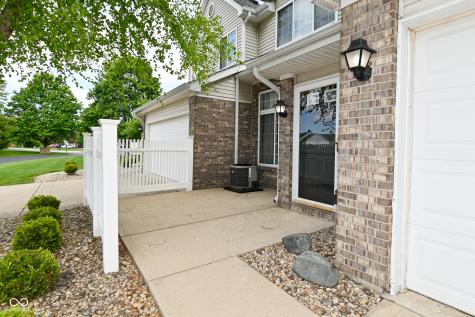 11437 Enclave Boulevard Fishers IN 46038