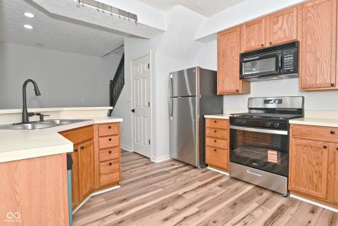 11437 Enclave Boulevard Fishers IN 46038