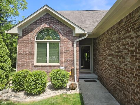 1755 Walnut Trace Greenfield IN 46140