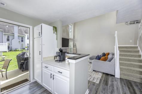 9705 Lenwood Street Fishers IN 46038