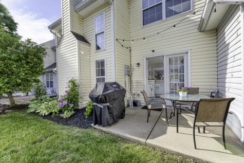 9705 Lenwood Street Fishers IN 46038