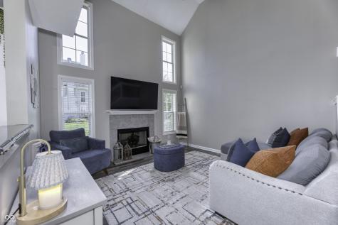 9705 Lenwood Street Fishers IN 46038
