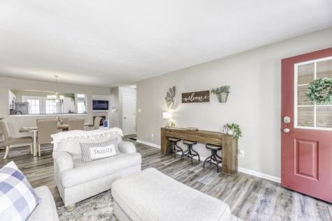 9705 Lenwood Street Fishers IN 46038