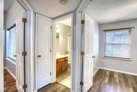 1149 Viburnum Drive Indianapolis IN 46260