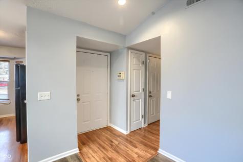 1149 Viburnum Drive Indianapolis IN 46260