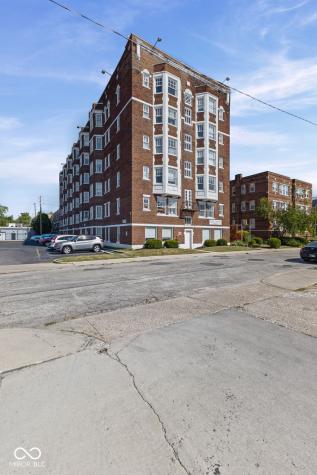 230 E 9th Street Indianapolis IN 46204