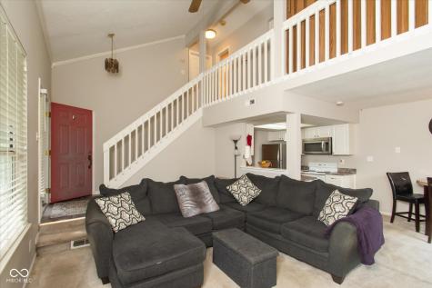 2578 Chaseway Court Indianapolis IN 46268