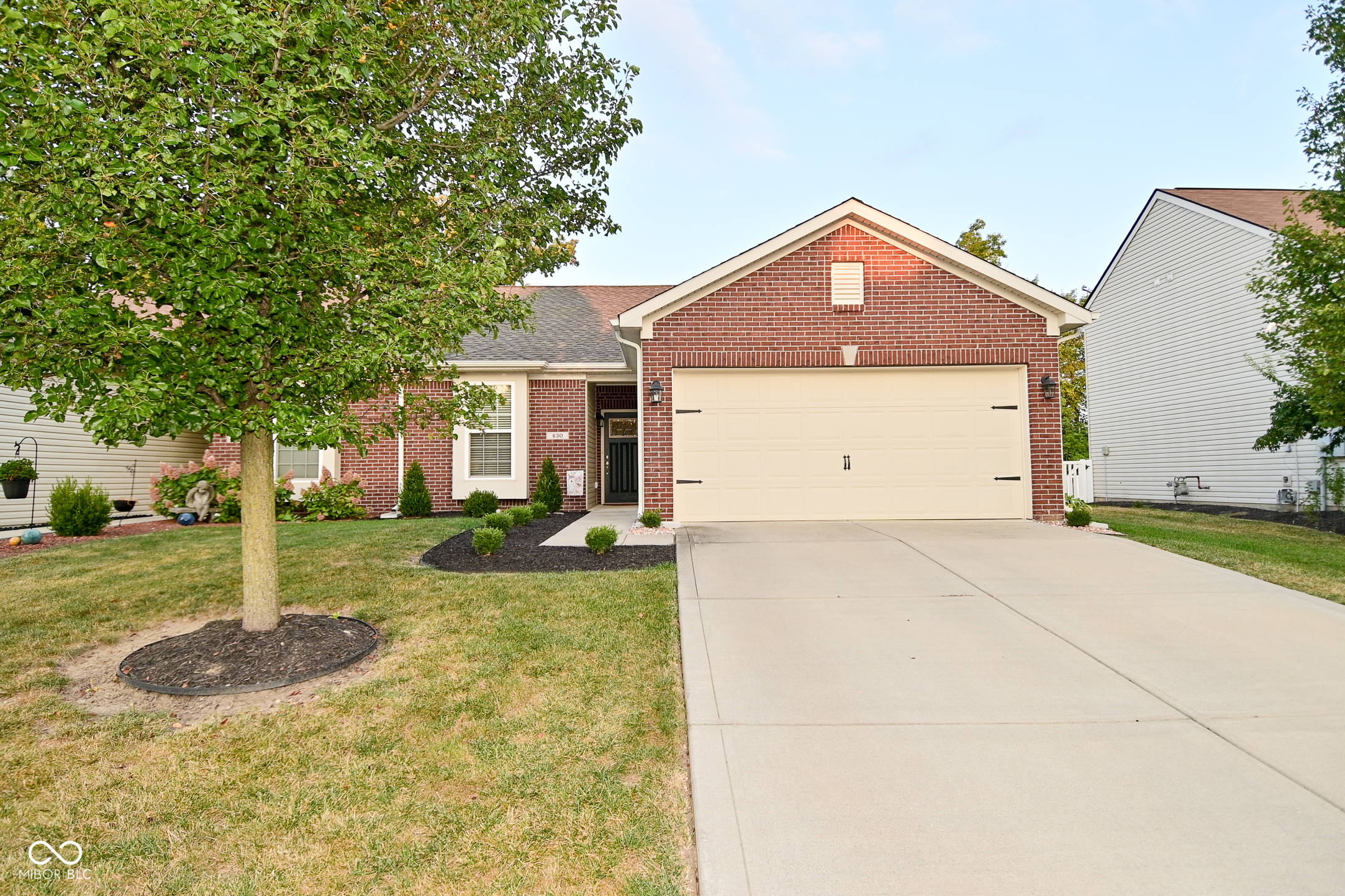 430 Angelina Way Avon IN 46123