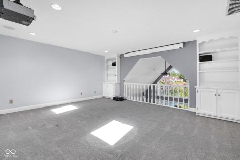 5118 Boardwalk Place Indianapolis IN 46220