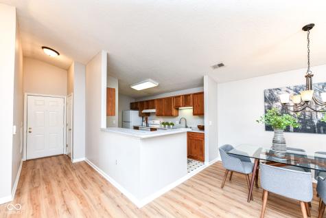 211 Faulkner Court Carmel IN 46032
