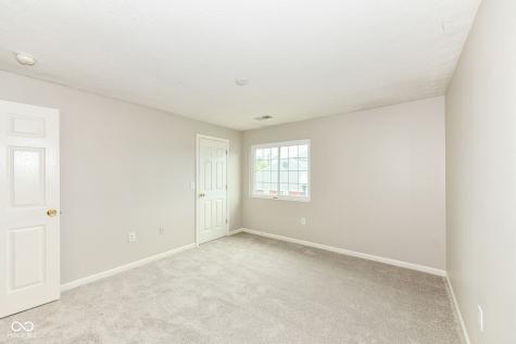 211 Faulkner Court Carmel IN 46032