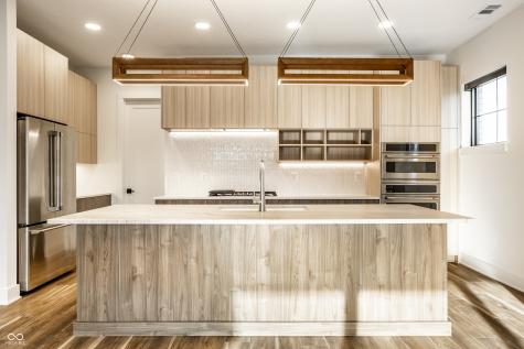 728 Pawnee Road Carmel IN 46032