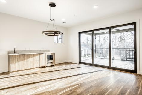 728 Pawnee Road Carmel IN 46032