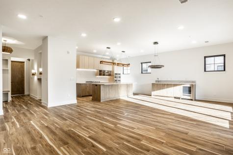 728 Pawnee Road Carmel IN 46032