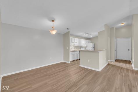 209 Faulkner Court Carmel IN 46032