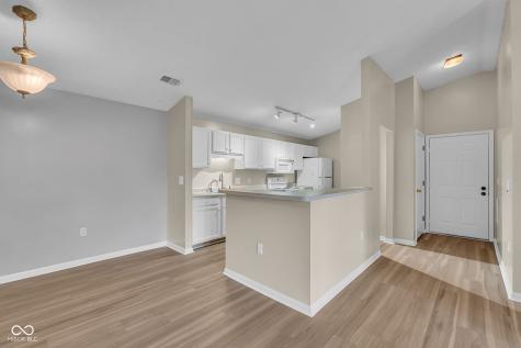 209 Faulkner Court Carmel IN 46032
