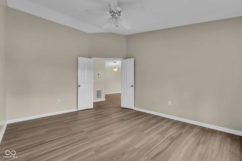209 Faulkner Court Carmel IN 46032