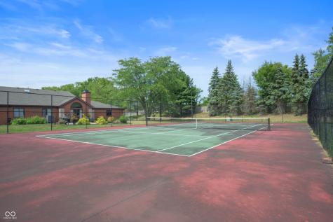9277 Golden Leaf Way Indianapolis IN 46260