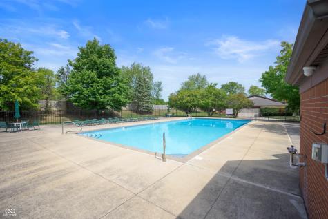 9277 Golden Leaf Way Indianapolis IN 46260