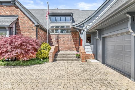 3748 Bay Road South Drive Indianapolis IN 46240