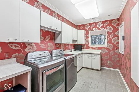 3748 Bay Road South Drive Indianapolis IN 46240