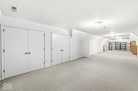 3748 Bay Road South Drive Indianapolis IN 46240