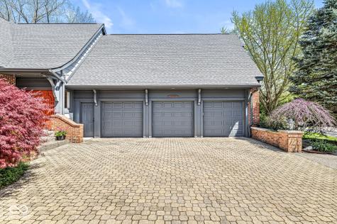 3748 Bay Road South Drive Indianapolis IN 46240