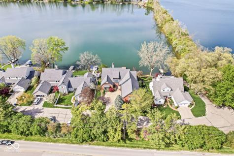 3748 Bay Road South Drive Indianapolis IN 46240