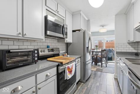 5158 Coppertree Lane Avon IN 46123