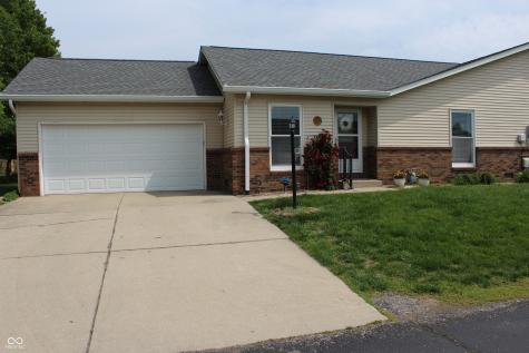 300 Longcastle Drive Greencastle IN 46135