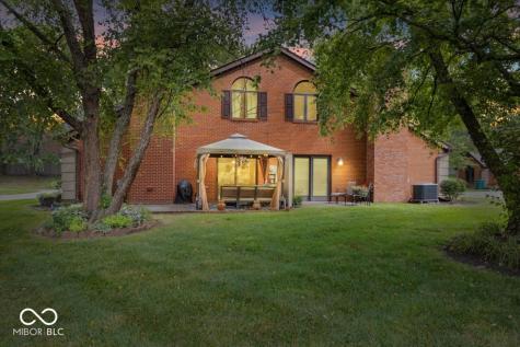 2328 Golden Oaks N Indianapolis IN 46260