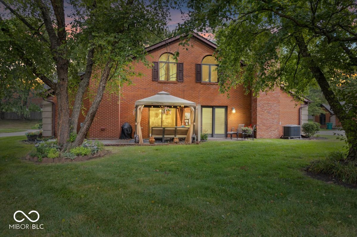 2328 Golden Oaks N Indianapolis IN 46260