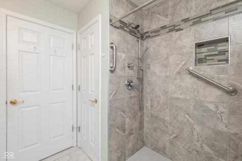 1116 Northfield Lane Anderson IN 46011