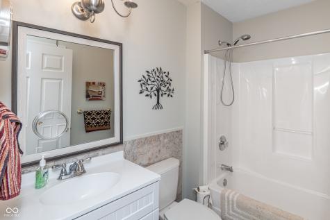 1116 Northfield Lane Anderson IN 46011