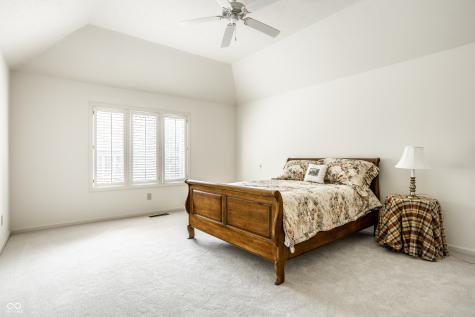 9271 Spring Lakes Drive Indianapolis IN 46260