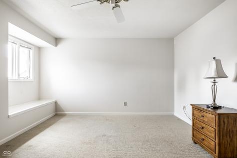 9271 Spring Lakes Drive Indianapolis IN 46260