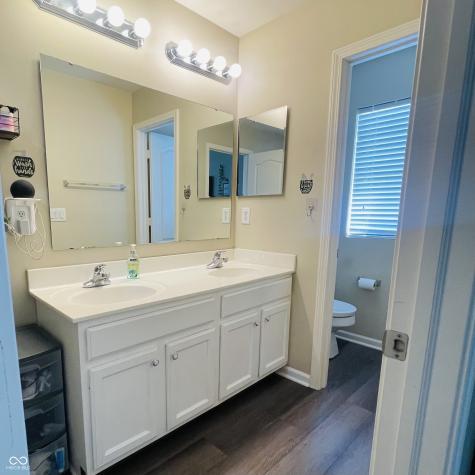 2485 Blue Ridge Drive Greenwood IN 46143