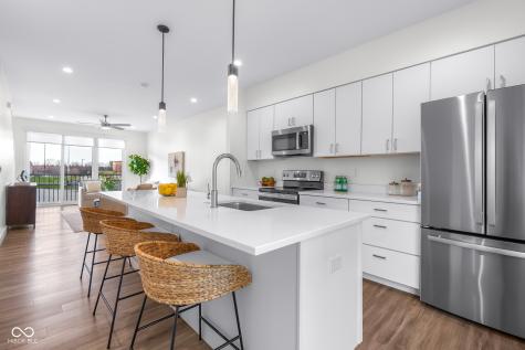 806 7th Street Columbus IN 47201
