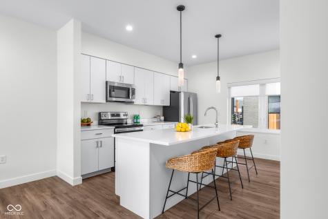 806 7th Street Columbus IN 47201