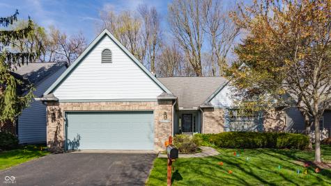 7616 Newport Bay Drive E Indianapolis IN 46240