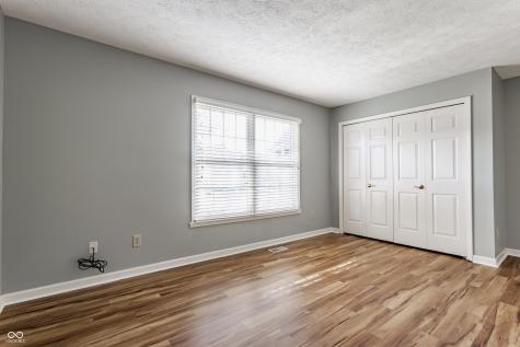 7616 Newport Bay Drive E Indianapolis IN 46240