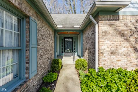 7616 Newport Bay Drive E Indianapolis IN 46240