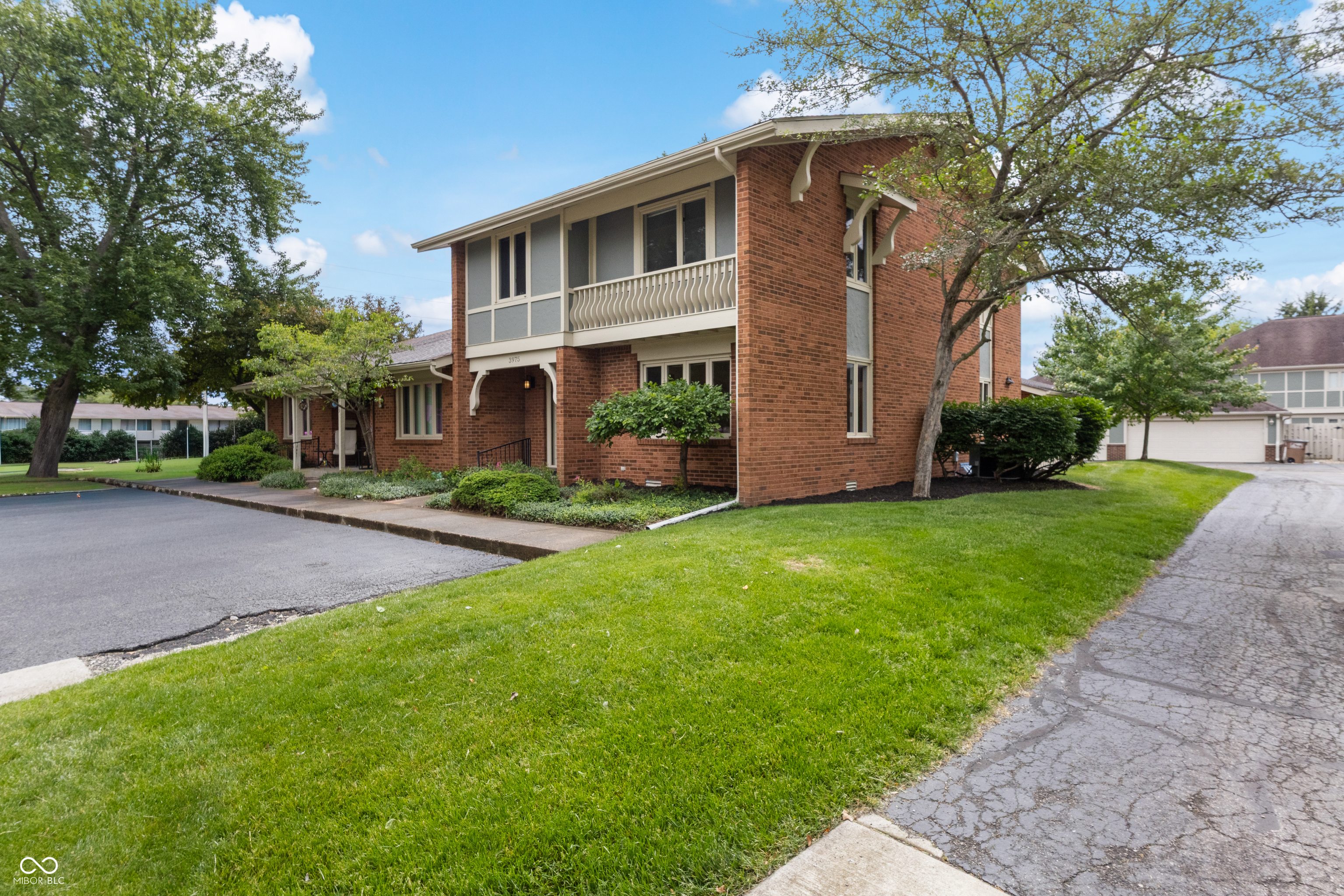 3975 Offshore Drive Columbus IN 47203