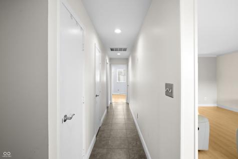 3975 Offshore Drive Columbus IN 47203