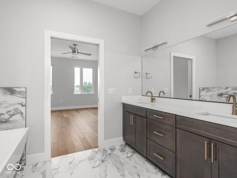 319 E 16th Street Indianapolis IN 46202