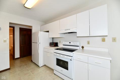 2119 Debello Court Indianapolis IN 46214