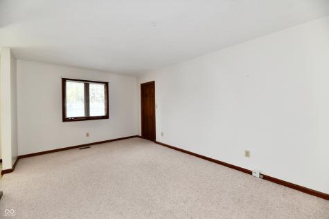 2119 Debello Court Indianapolis IN 46214